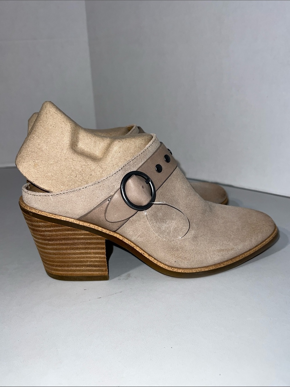 Sofft Corey belted clogs taupe cashmere suede studded strap detail Size 8.5